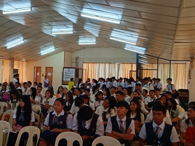 Thank you to the 250 teachers and students who attended our Magiting Conference watch party in Sta. Barbara, Iloilo last Friday!

"Duyan ka ng Magiting" focuses on the 125-year story of the Philippine National Anthem -- its origins and evolution, as well as its meaning and significance. These watch parties bring the conference experience to key cities across the country and help contextualize the story of Philippine Independence with the help of local speakers and live Q&A sessions.

View the full conference here: https://www.facebook.com/ayalafoundation/videos/791677309177014